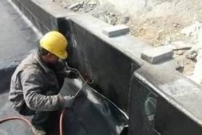 家裝做防水,用 防水卷材 和 防水涂料 哪個(gè)好 看完不再糾結(jié)